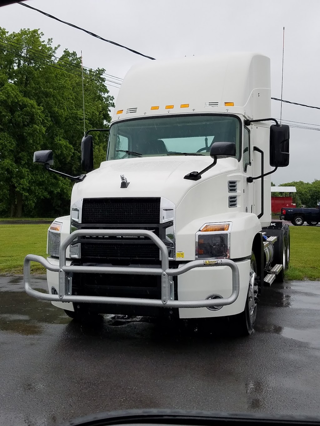 Columbus Truck & Equipment Company Inc. | 1688 E 5th Ave, Columbus, OH 43219 | Phone: (614) 252-3111