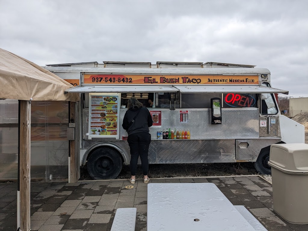 Food Trucks El Buen Taco | 7680 Dayton Springfield Rd, Fairborn, OH 45324 | Phone: (937) 543-8432