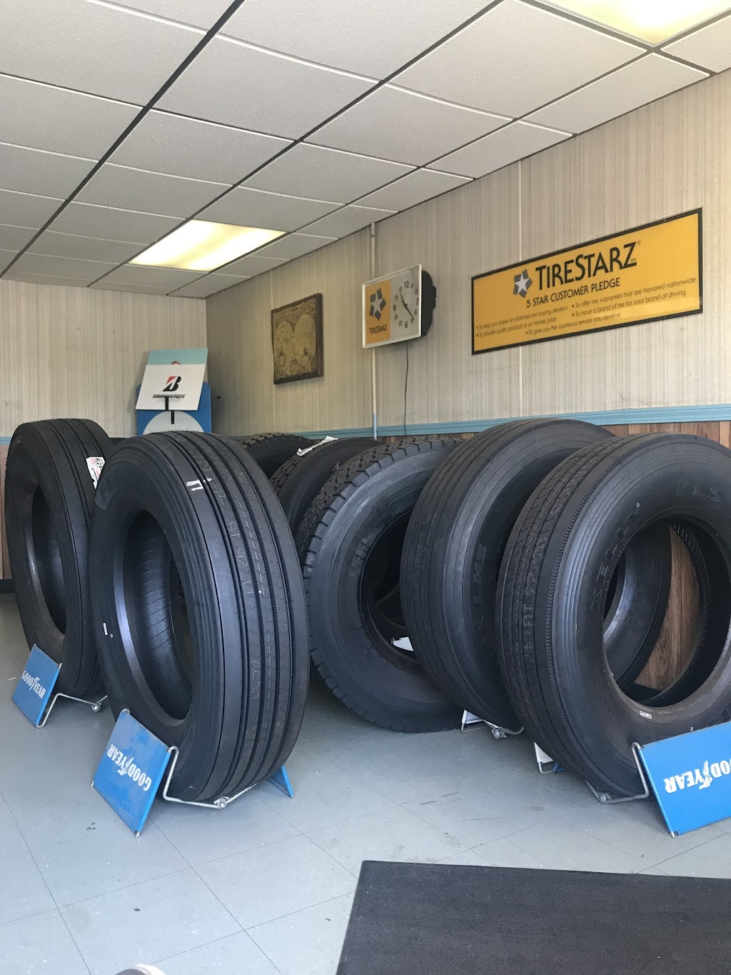 Buckeye Tire Co | 1000 W Mound St, Columbus, OH 43223 | Phone: (614) 224-3166