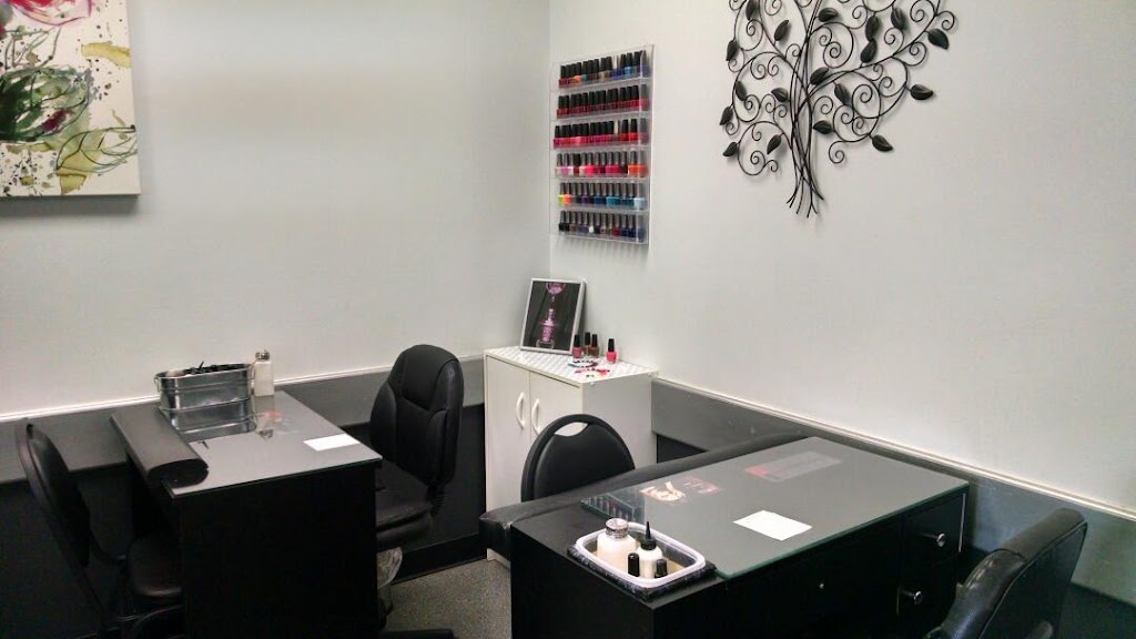 Mane Attraction Hair Studio | 204 Great Oaks Trail, Wadsworth, OH 44281 | Phone: (330) 336-8682