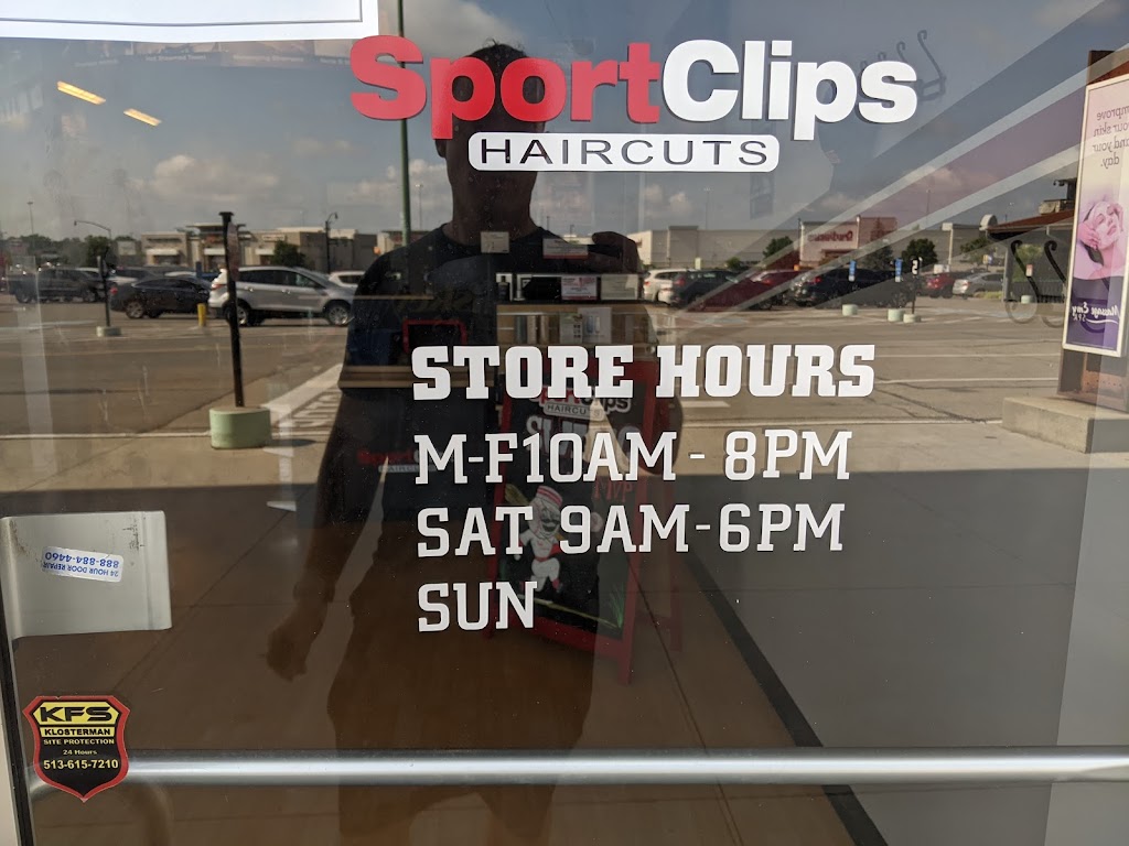 Sport Clips Haircuts of Cincinnati - Jungle Jims Eastgate | 4450 Eastgate S Dr Suite 242, Cincinnati, OH 45245 | Phone: (513) 753-5888