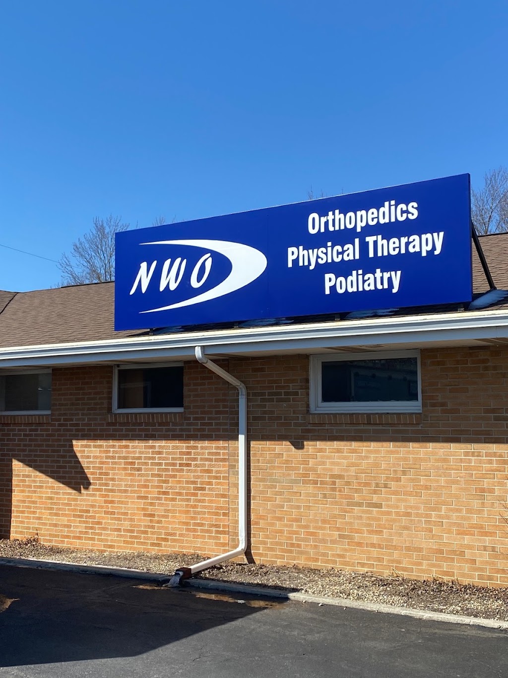 NWO Orthopedics and Sports Medicine | 132 Garau St A, Bluffton, OH 45817 | Phone: (419) 701-9149