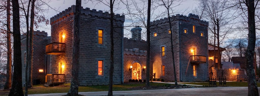Ravenwood Castle | 65666 Bethel Rd, New Plymouth, OH 45654 | Phone: (740) 596-2606