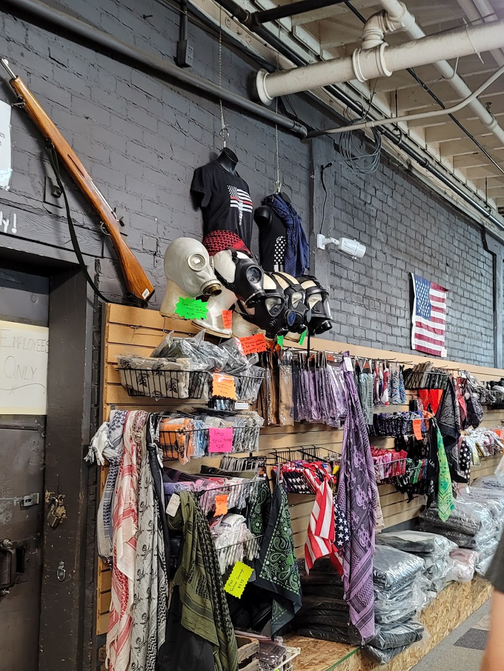 Glens Surplus | 14 E Smiley Ave, Shelby, OH 44875 | Phone: (800) 634-6470
