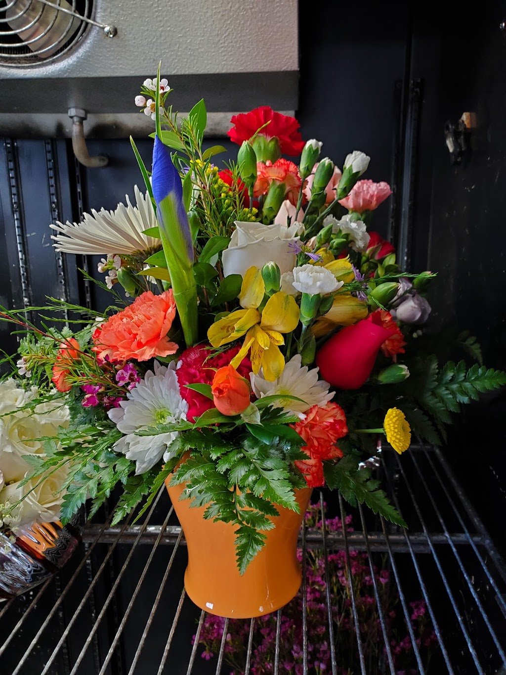 FlowerLoft Florist and Gifts | 275 Miami St, Waynesville, OH 45068 | Phone: (513) 897-4026
