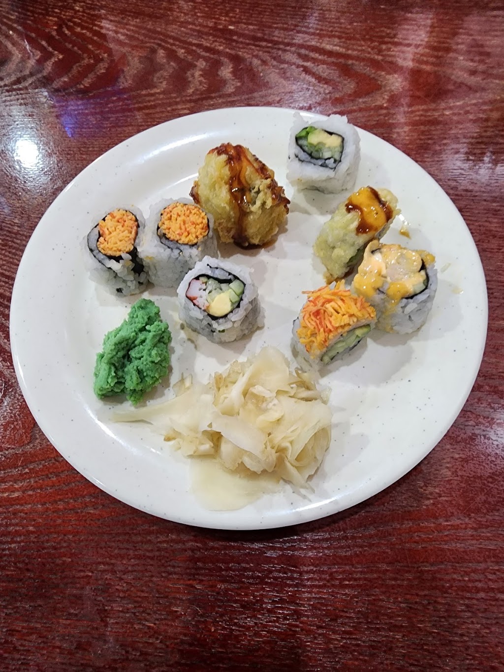 Hong Kong Buffet Sushi Hibachi Lounge | 247 Great Oaks Trail, Wadsworth, OH 44281 | Phone: (330) 334-5888