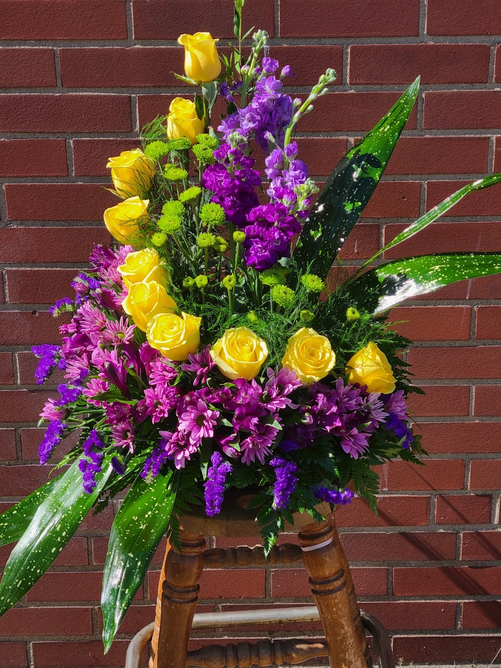 Kirbys Flowers | 923 Gallia St, Portsmouth, OH 45662 | Phone: (740) 353-4184