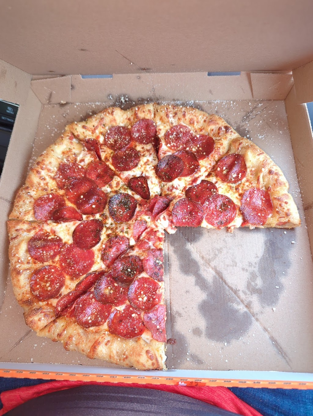Little Caesars Pizza | 216 Calumet Ave, Lima, OH 45804 | Phone: (419) 879-9000