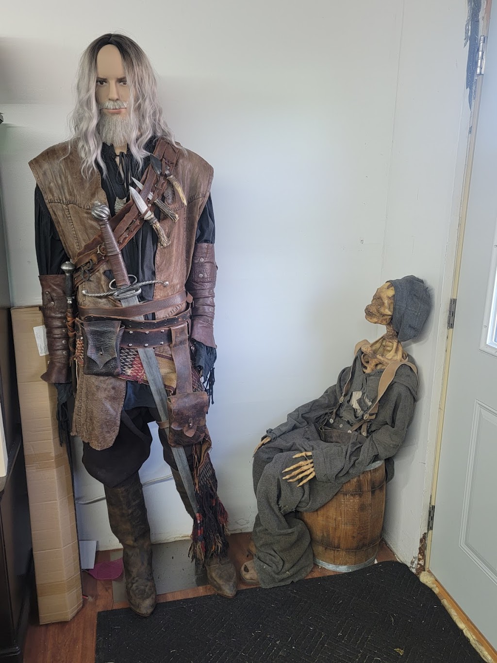 Hollywood Prop Museum | 746 OH-220, Piketon, OH 45661 | Phone: (740) 222-6208