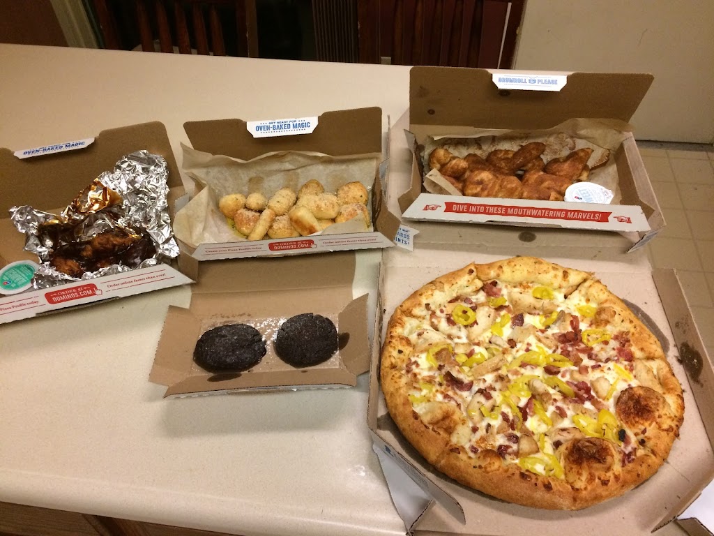 Dominos Pizza | 265 W Locust St, Wilmington, OH 45177 | Phone: (937) 382-0933