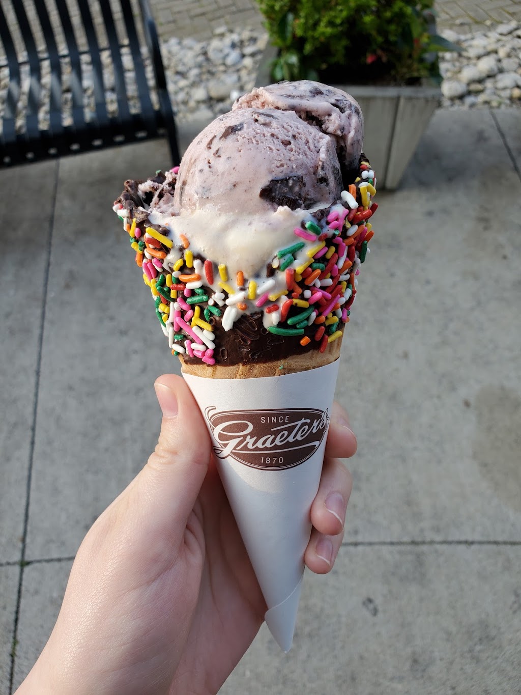 Graeters Ice Cream | 110 S 2nd St, Loveland, OH 45140 | Phone: (513) 583-0797