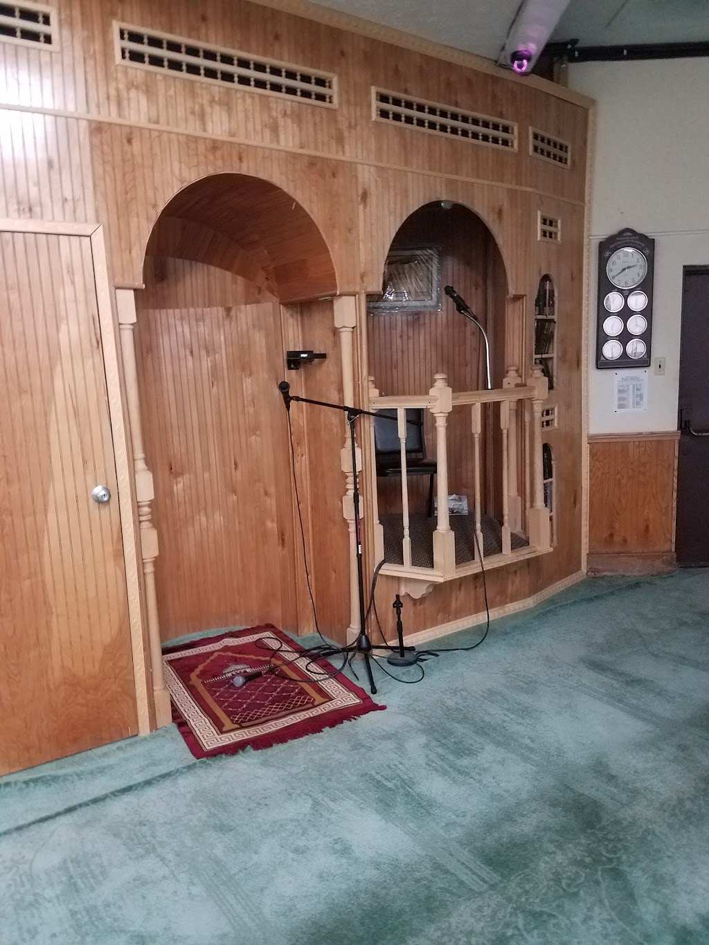 Omar Ibn El-Khattab Masjid مسجد | 580 Riverview Dr, Columbus, OH 43202 | Phone: (614) 262-1310