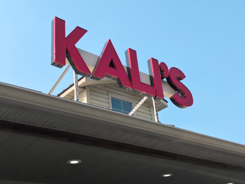 Kalis pizza | 10355 Main St, South Webster, OH 45682 | Phone: (740) 529-7332