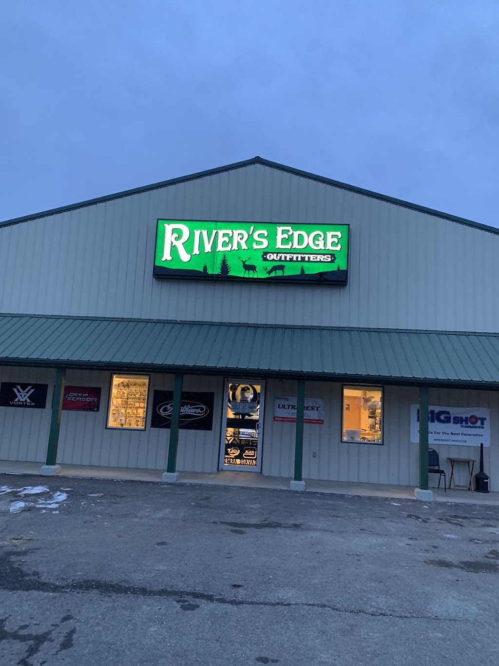 Rivers Edge Outfitters | 16675 Canaanville Hills Rd, Athens, OH 45701 | Phone: (740) 255-2100