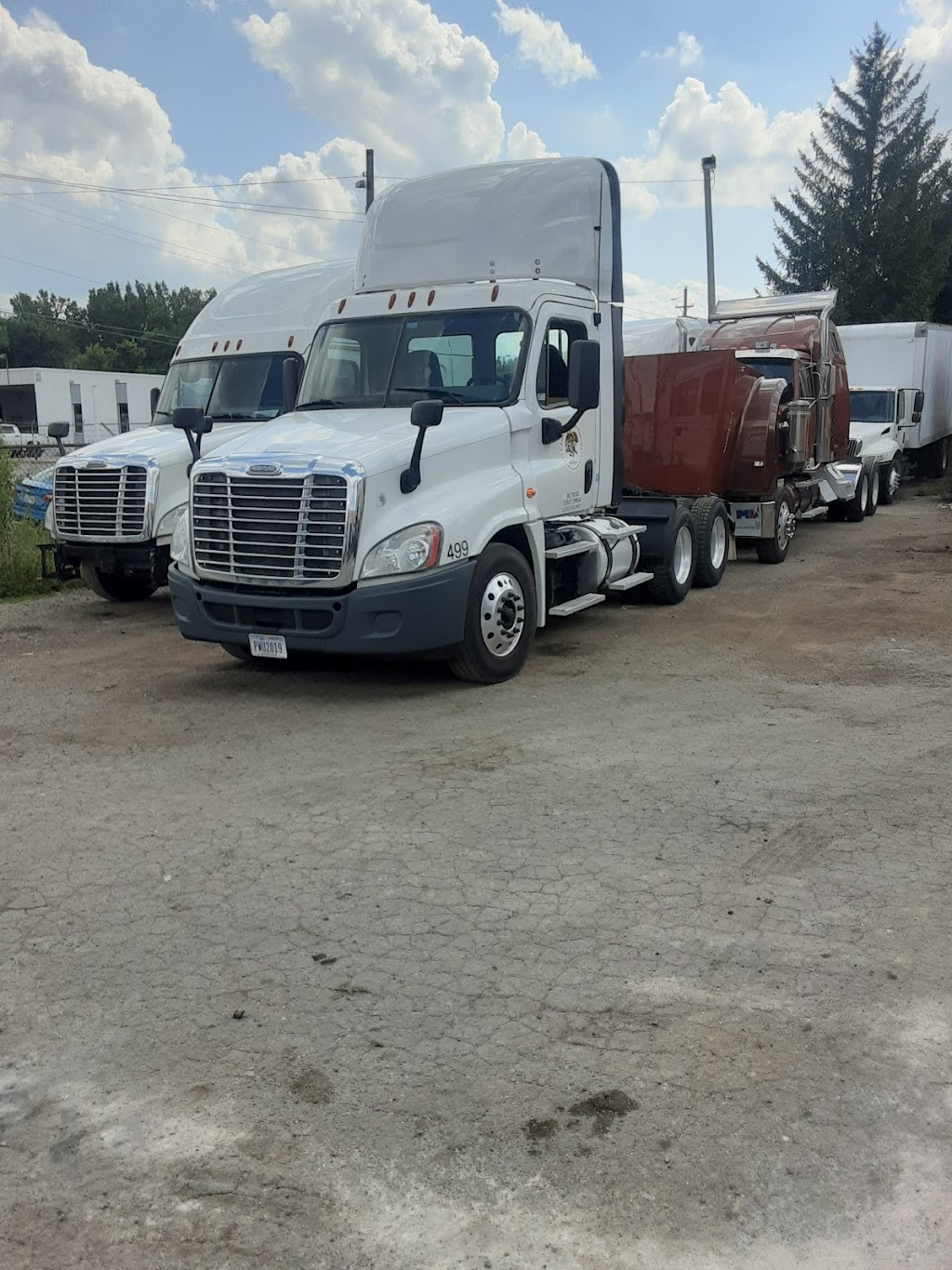 B & B Truck & Trailer Repair | 1700 Feddern Ave, Grove City, OH 43123 | Phone: (614) 801-9901
