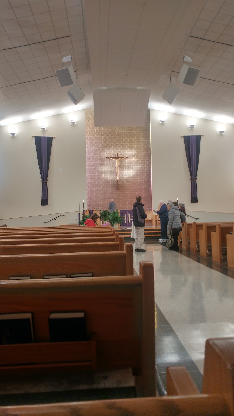 Saint Luke Catholic Church | 1440 N Fairfield Rd, Beavercreek, OH 45432 | Phone: (937) 426-1733