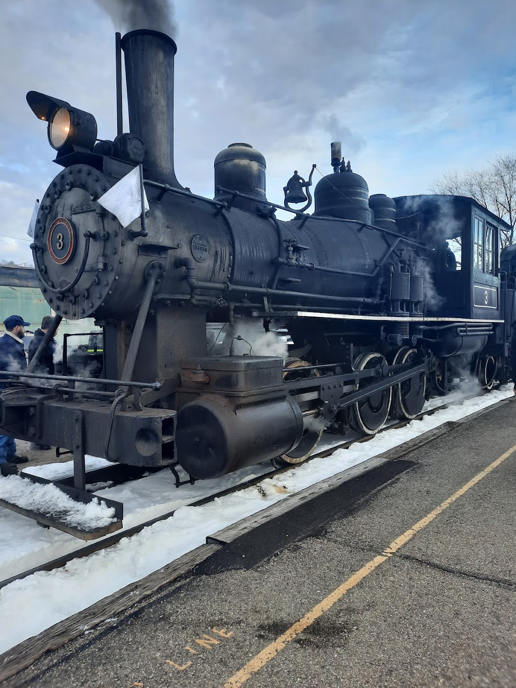 Hocking Valley Scenic Railway Engine House | 346 Railroad St, Nelsonville, OH 45764 | Phone: (740) 753-9531
